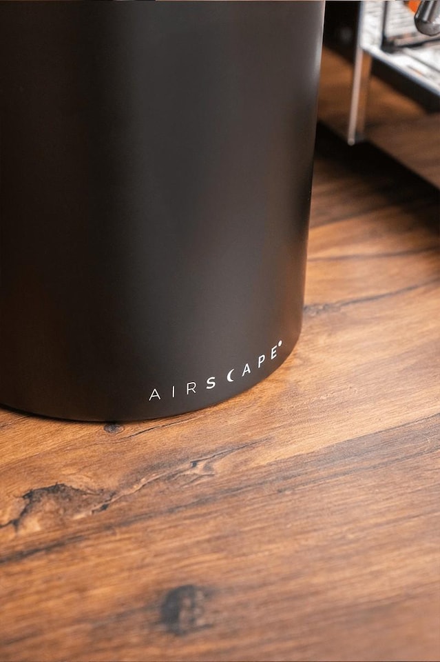 Airscape roastmarket Airtight Coffee Canister 500g, Matte Black 5