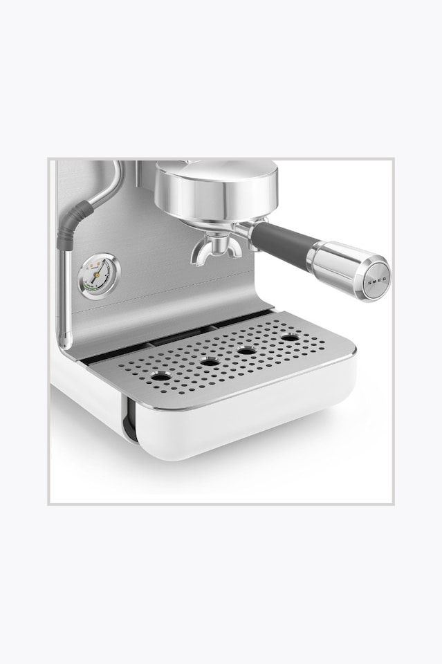 Smeg Espresso Machine Minipro, White